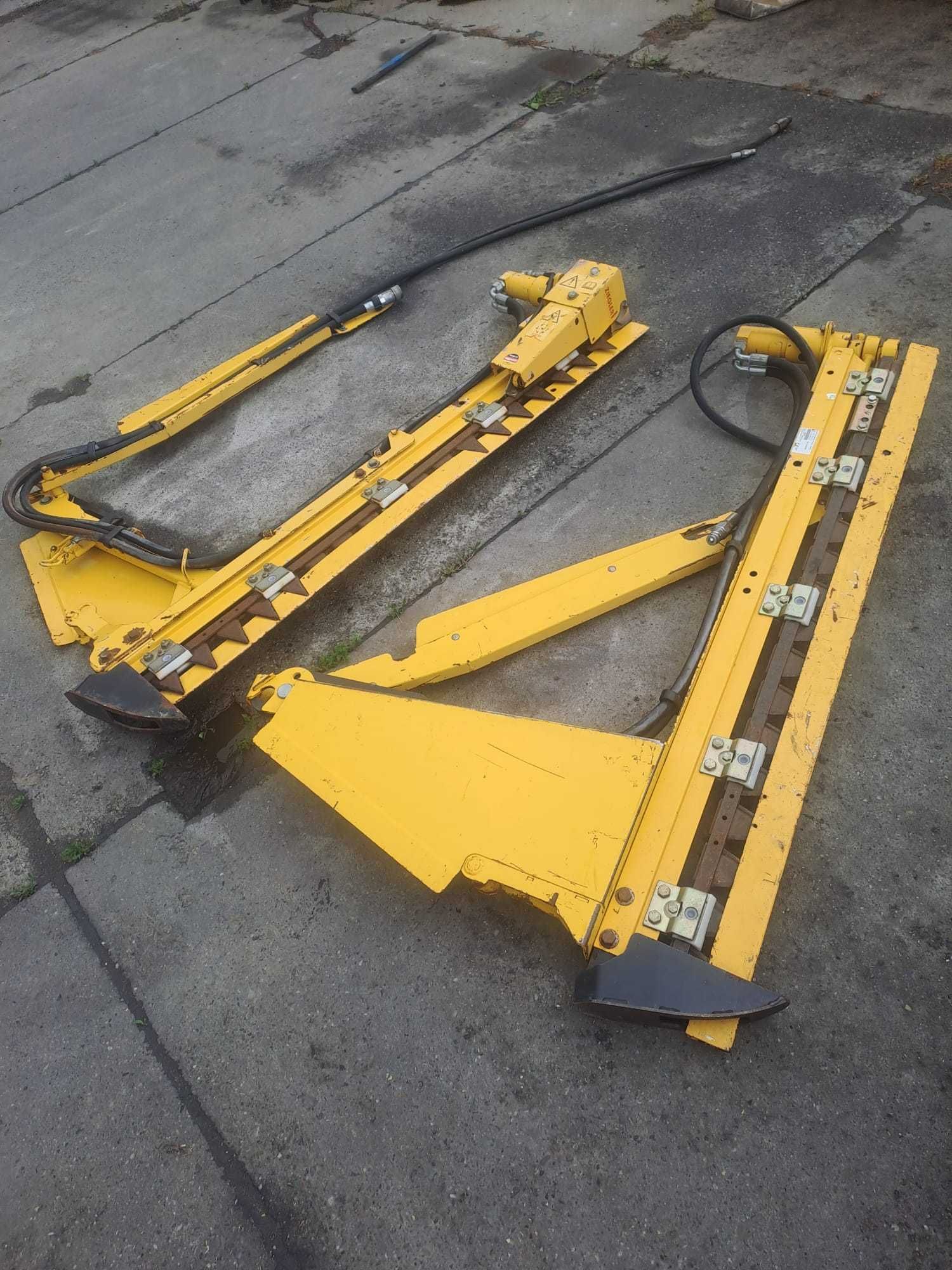 Oryginalne   Kosy do Rzepaku  firmy Ziegler do kombajnu New Holland