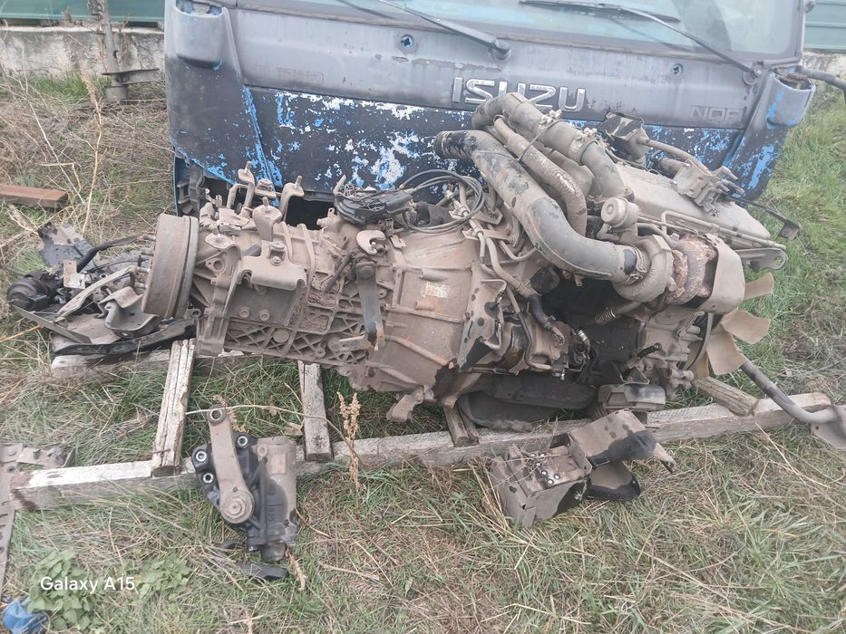 Запчастини на Ісізу