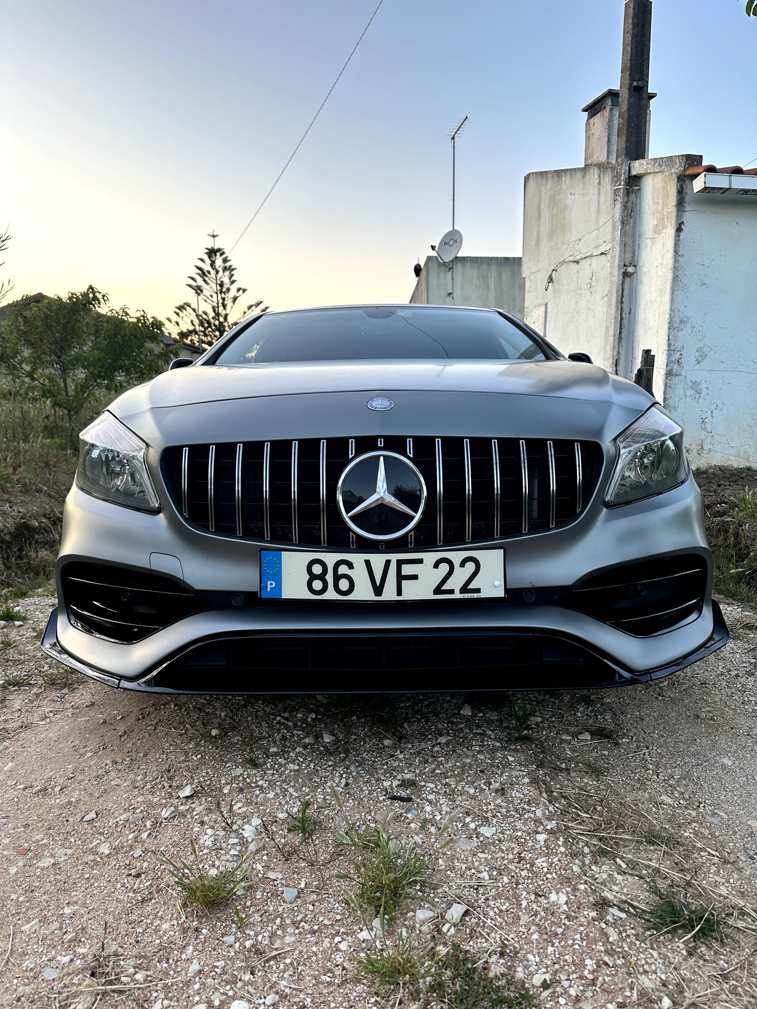 Mercedes-Benz Classe A 180 (Kit AMG)