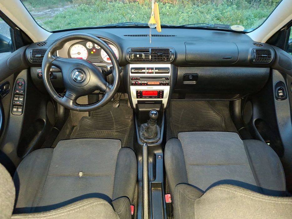 Seat Leon 1.6 benzyna