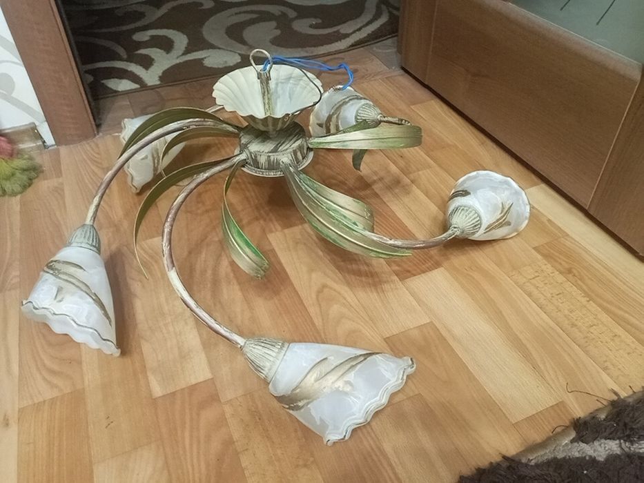 Люстра   кованая