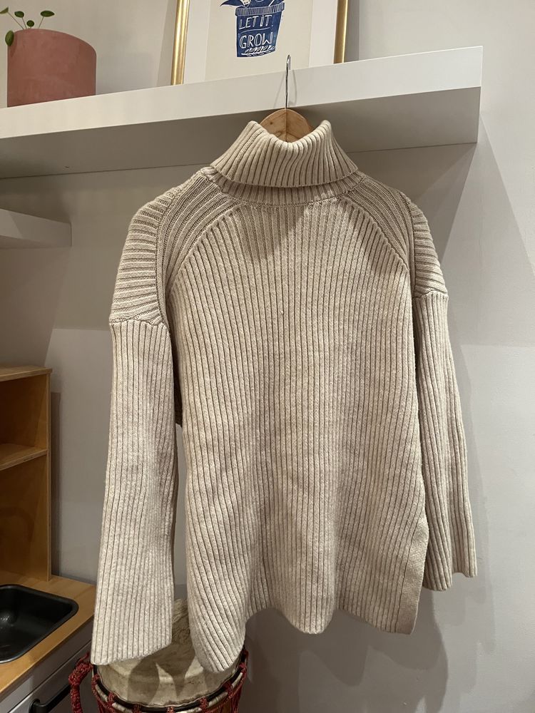 Sweter 6%wełna golf beż prążek H&M S