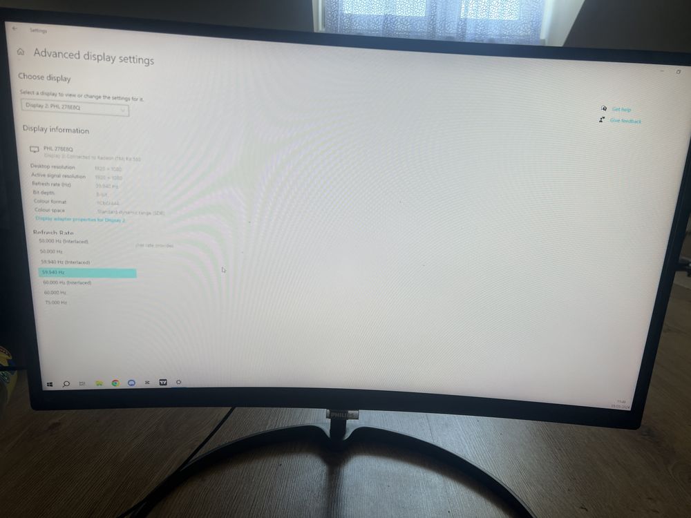 Monitor 60hz Philips 27”