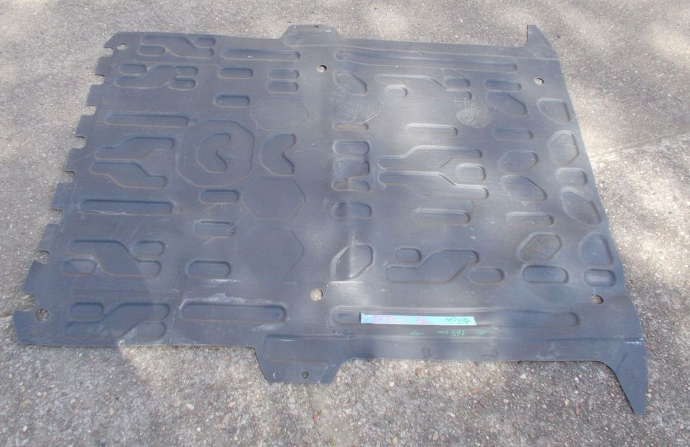 FIAT DOBLO 1.3 M-JET 16R PŁYTA OSŁONA PODWOZIA