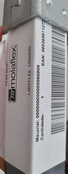 - Estrado metálico para solteiro -