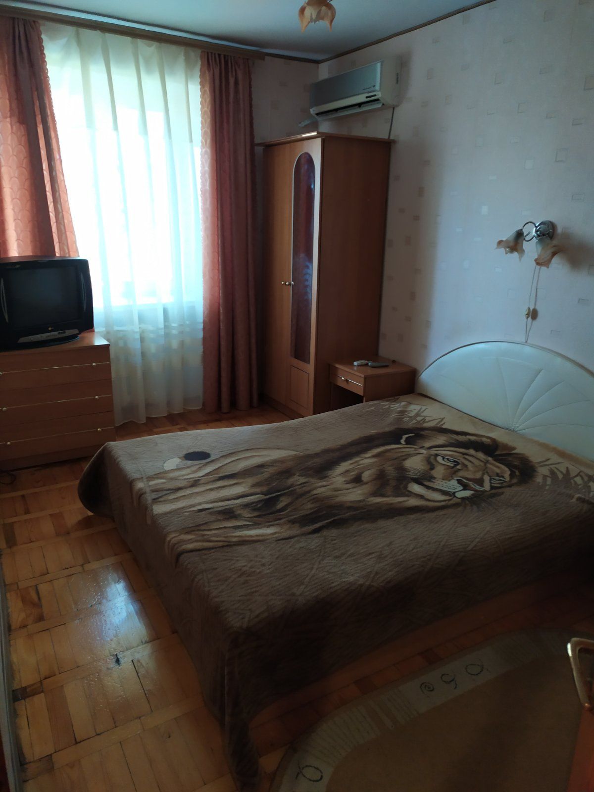 Продам 2х кімнатну квартиру в Хортицькому р-ні