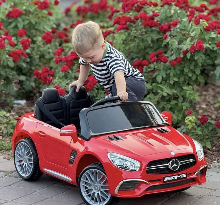 Акція! Дитячий автомобіль на радіо керуванні