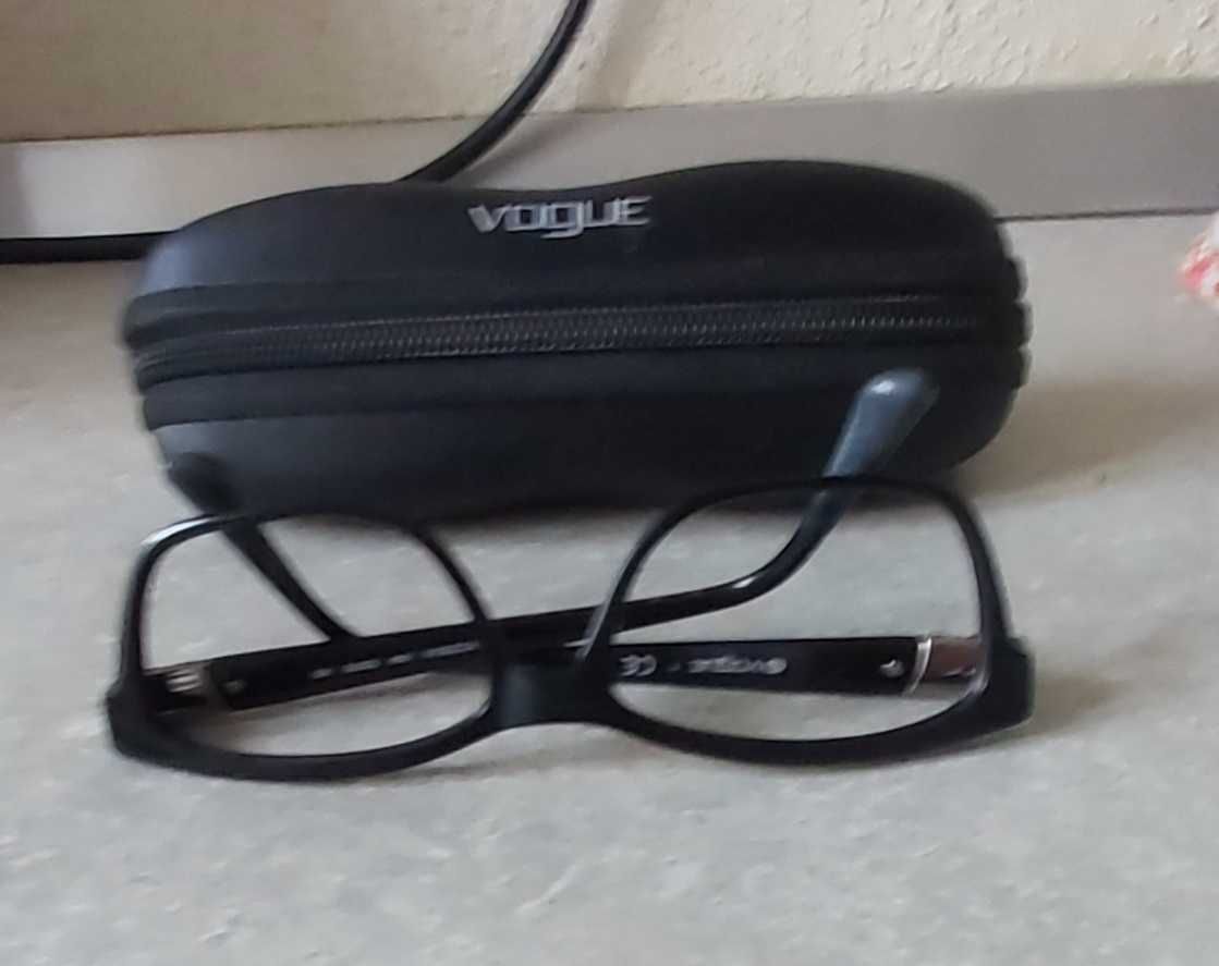 Oprawki do okularów  VOGUE