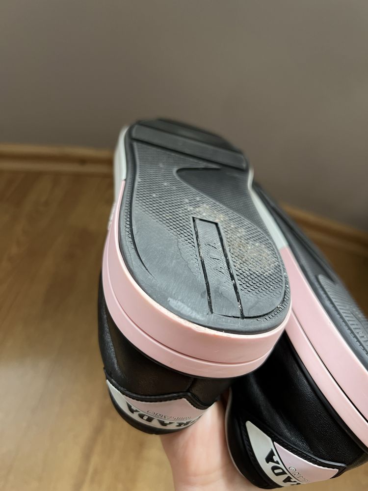 Buty niskie trampki sneakersy prada skórzane