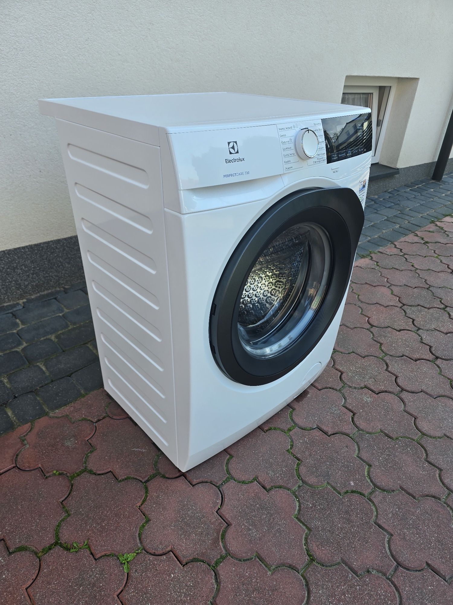 Pralka ELECTROLUX 8Kg WyswLed Inverter A+++ 1400Rpm Parowa