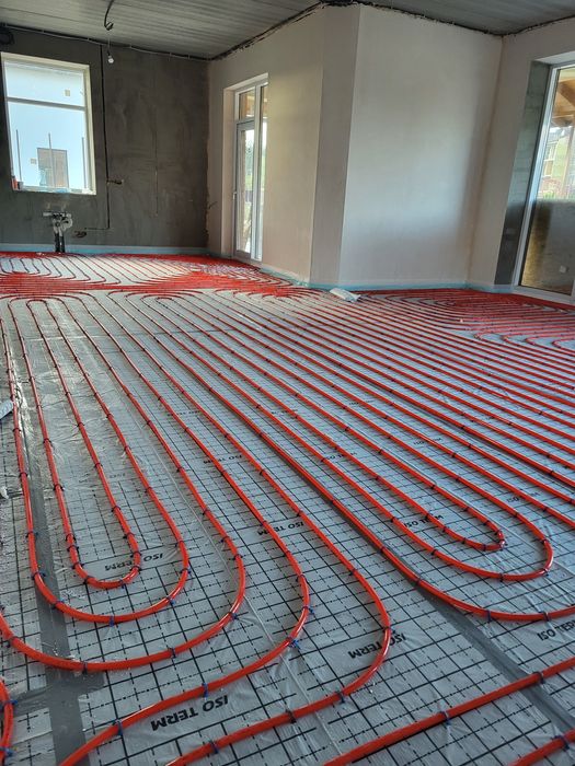 Монтаж систем опалення та комунікацій