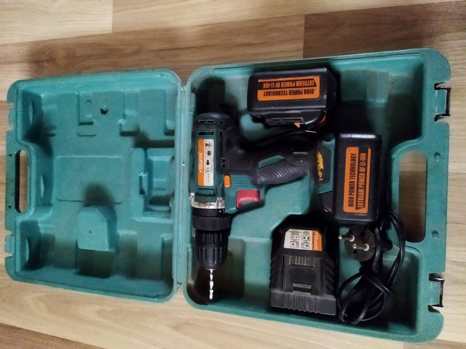 Шуруповерт штурм CD3218LB