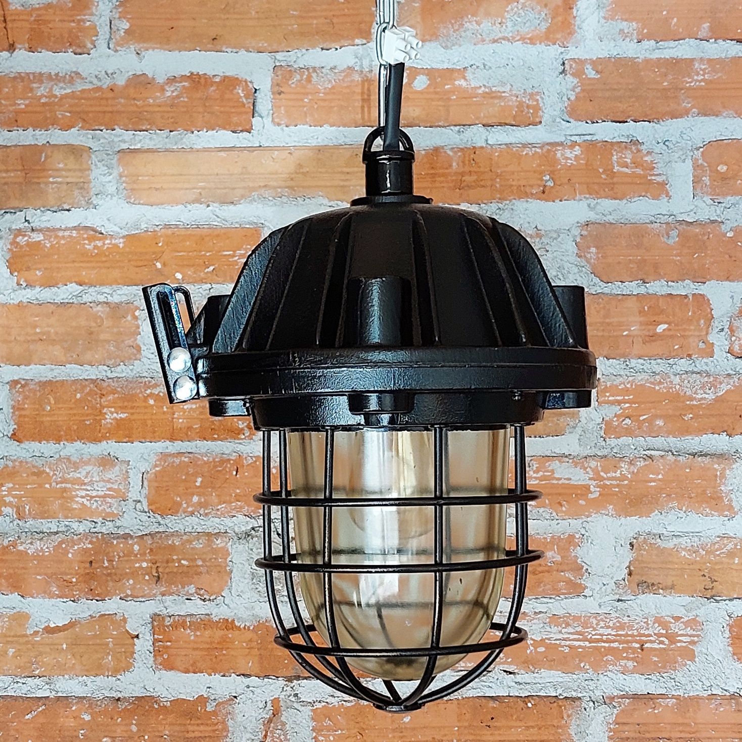 Lampa czarna na altanę PRZEMYSŁOWA odrestaurowana LOFT RETRO VINTAGE