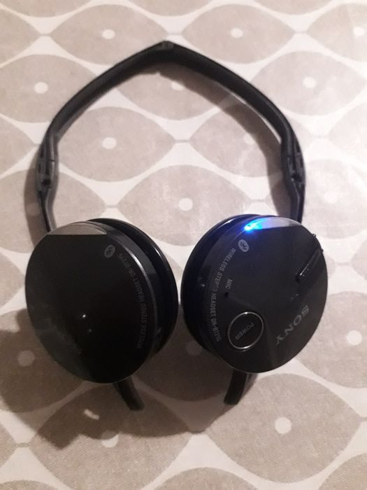 Навушники SONY DR-BT21G без проводні