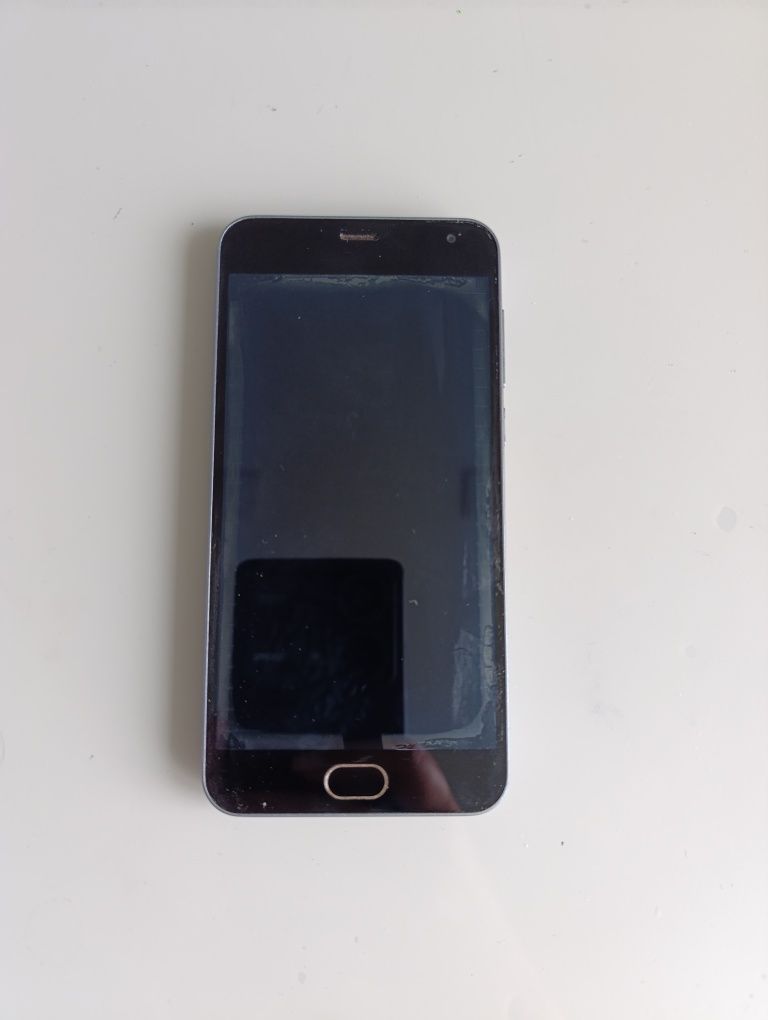 Телефон Meizu m2