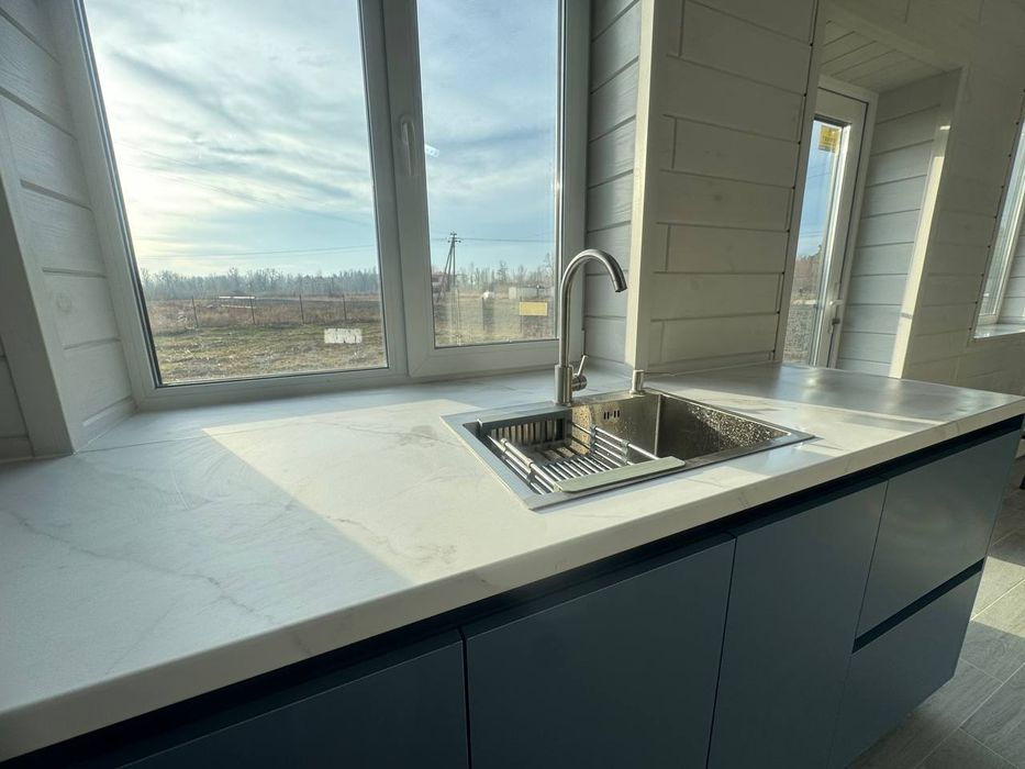 Є-Оселя!Продам новий будинок 117 м2 з ремонтом, Десна 750 м без %