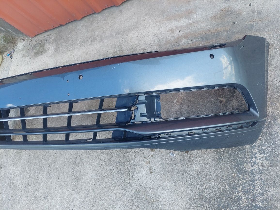 Zderzak przedni  passat b8