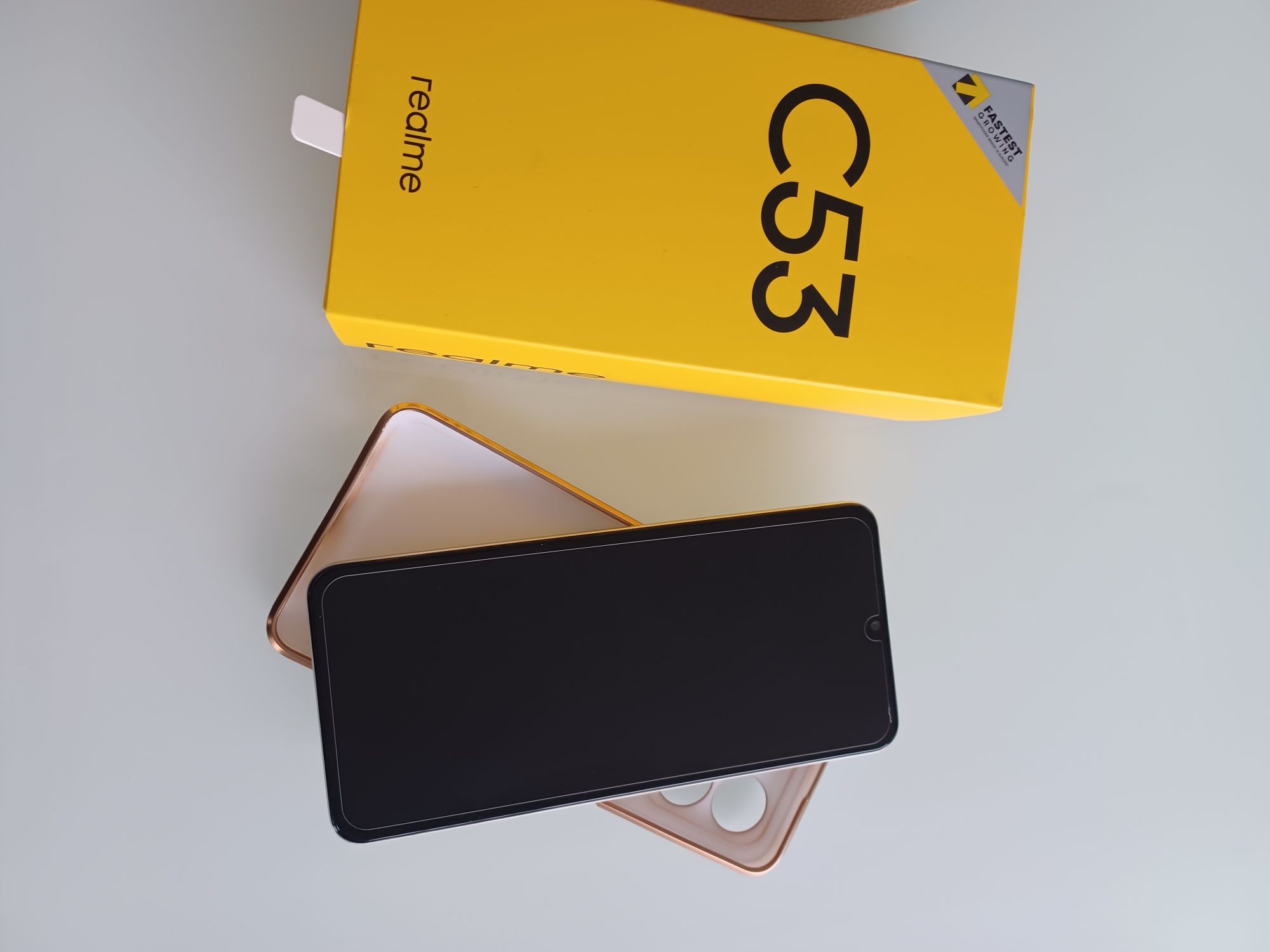 Realme C53 złoty