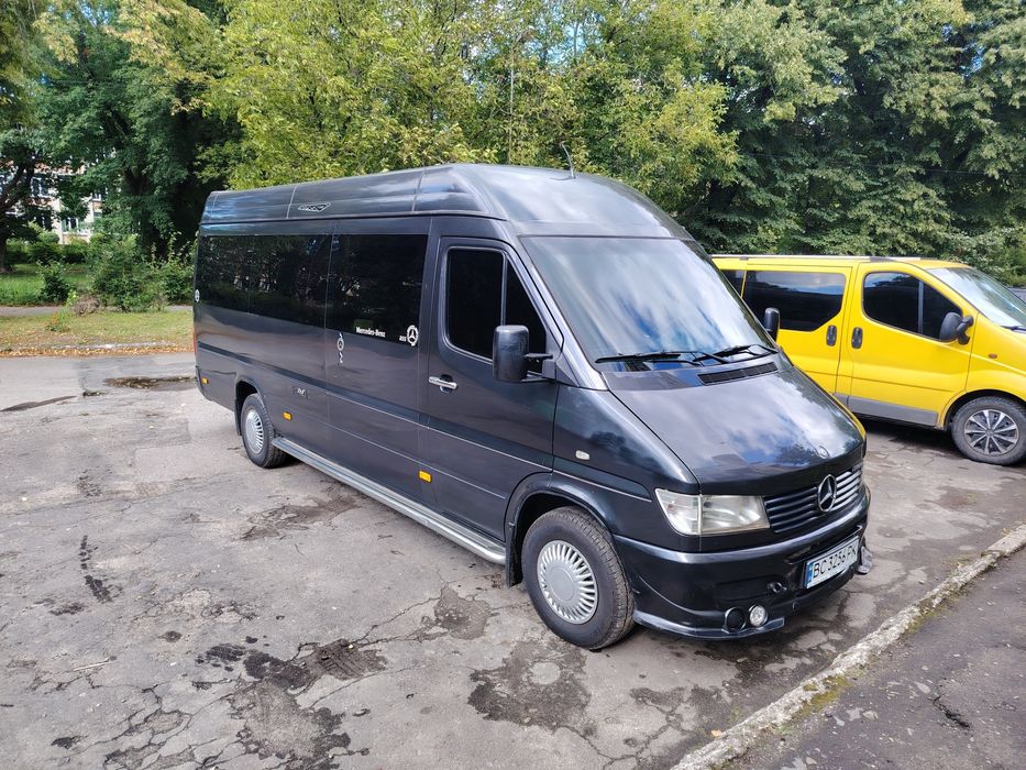 Вантажні перевезення