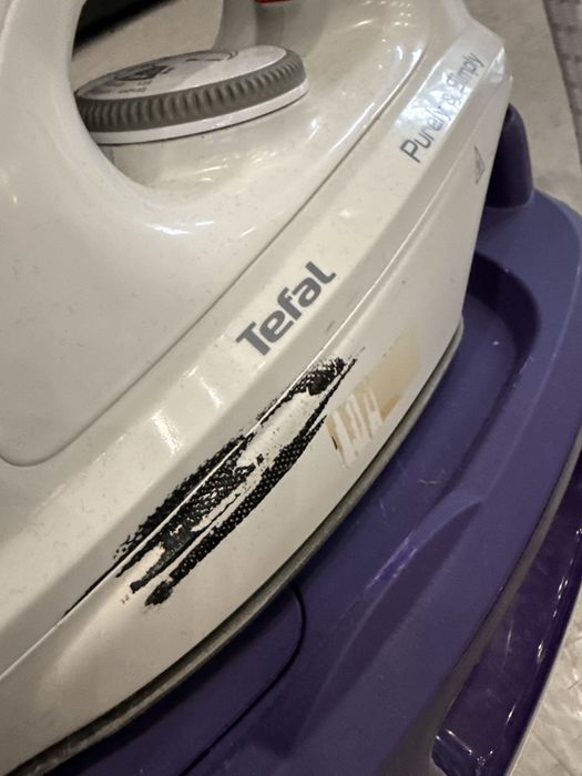 Żelazko parowe Tefal Purely & Simply – stacja parowa