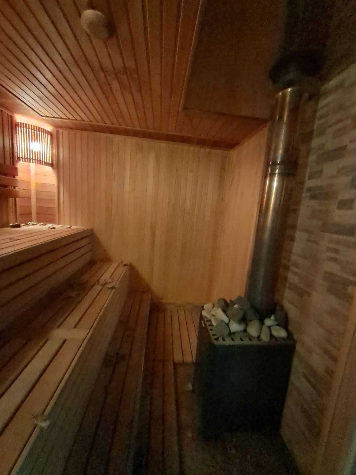 Продам сучасний будинок, баню, гостьовий/б (меблі, техніка). Торг!