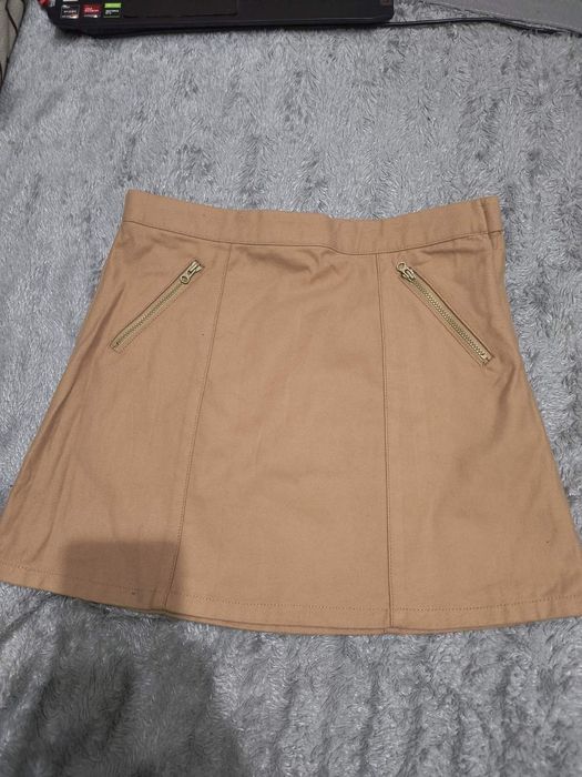 Нова котонова спідниця