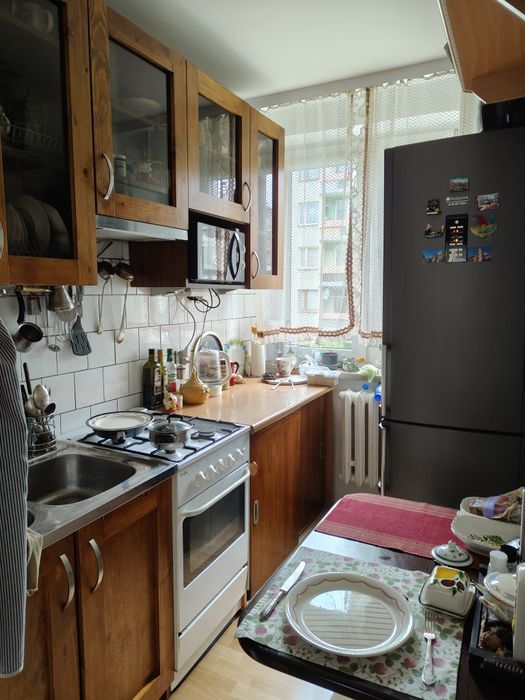 Meble kuchenne z wyposażeniem