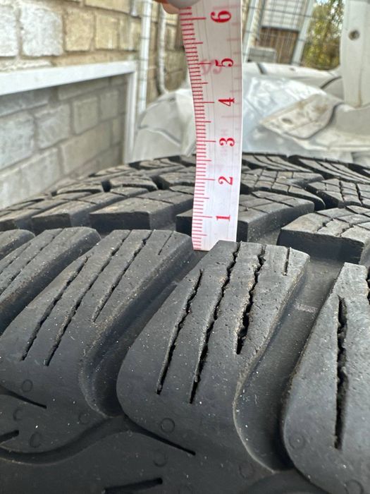 Зимові шини DEBICA FRIGO HP2 225/45 R18