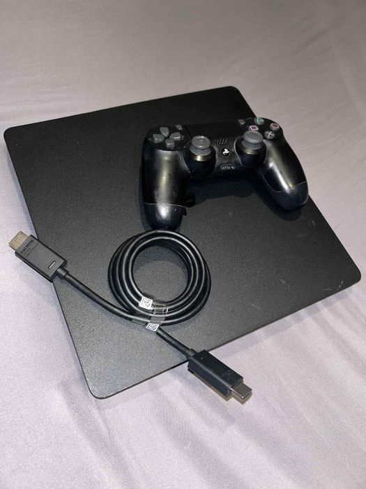 Ps 4 1tb z padem
