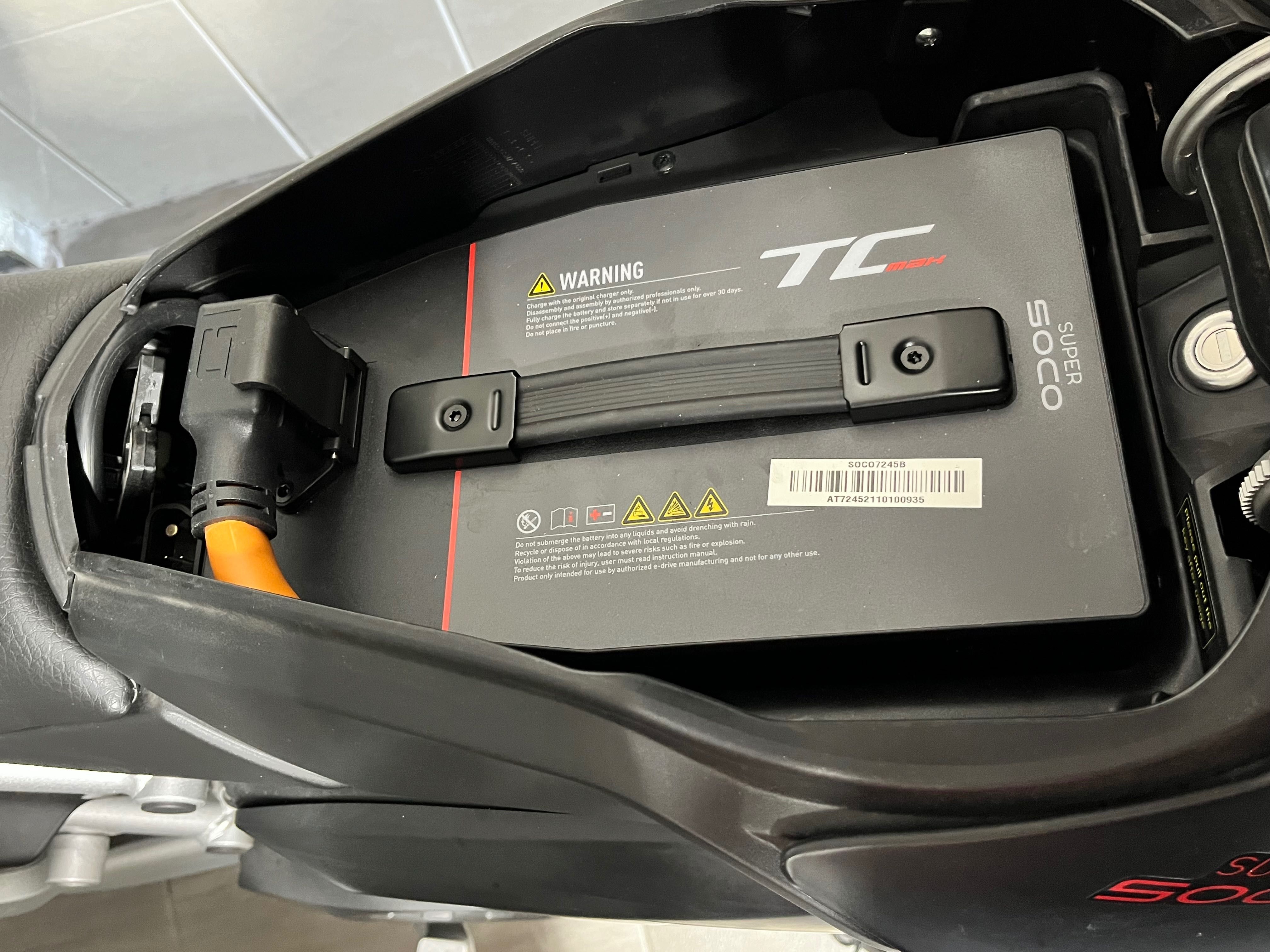 Mota Elétrica Super Soco TC Max (eq. 125cc) | Garantia e Iva Dedutível