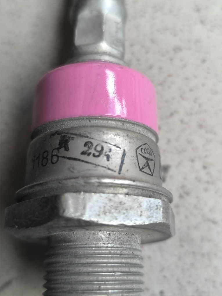 Dioda prostownicza D 161-320 produkcji CCCP