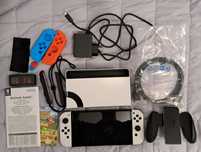 Konsola Nintendo Switch OLED z akcesoriami +2 gry