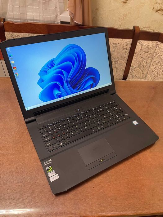 Ноутбук 17" FHD Clevo N170RD (i7-6700HQ/16/SSD512/GTX 960M 2Gb)