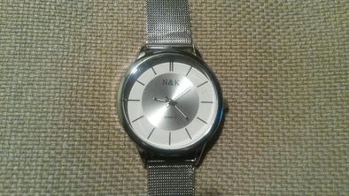 zegarek damski metalowy srebrny, stan idealny