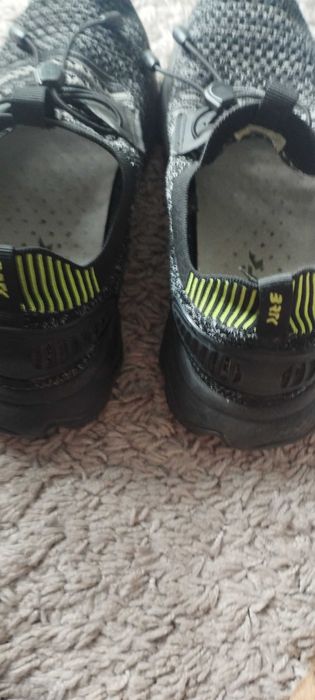 Buty Bartek rozmiar 38 siateczka