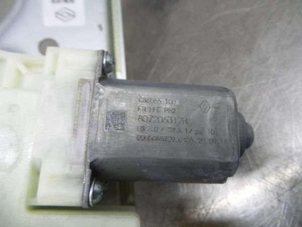 Elevador vidros frente direito RENAULT Kadjar (HA_, HL_)