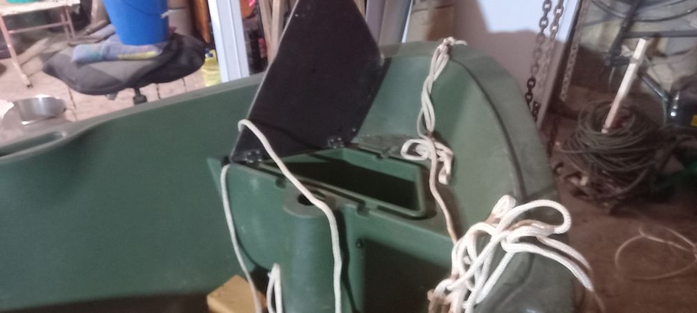 Продам лодку колибри . Оличний вариант для рибалки и отдиха