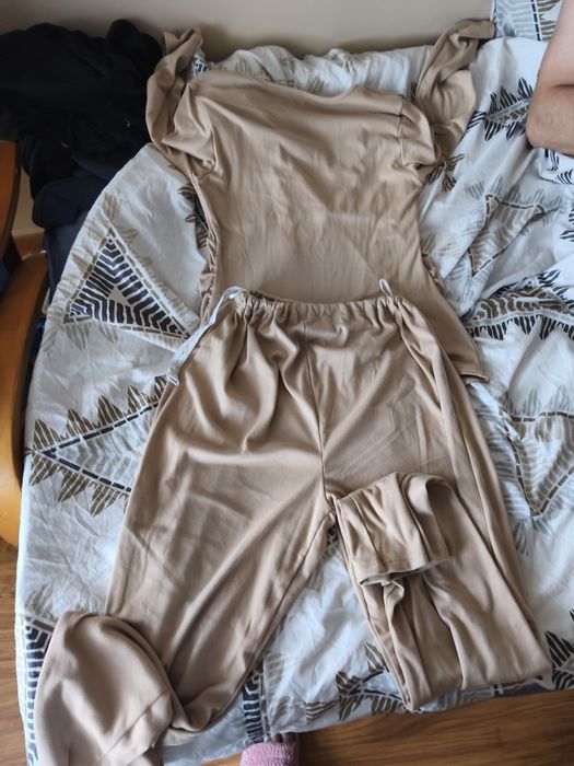 Ubrania ciążowe w dobrym stanie