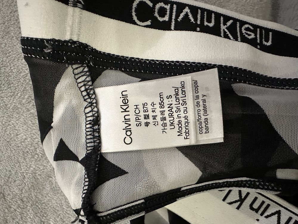 Топ calvin klein оригінал