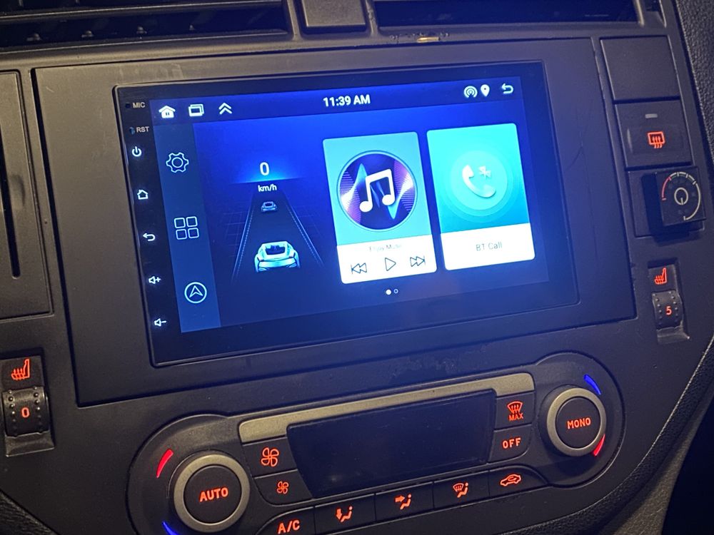 Android 2/32Gb CarPlay YouTube Навігація планшет НОВА  магнітола