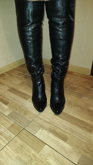 Сапожки жіночі високі