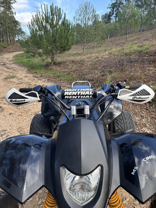 Moto 4 matriculada 2 Lugares de livrete