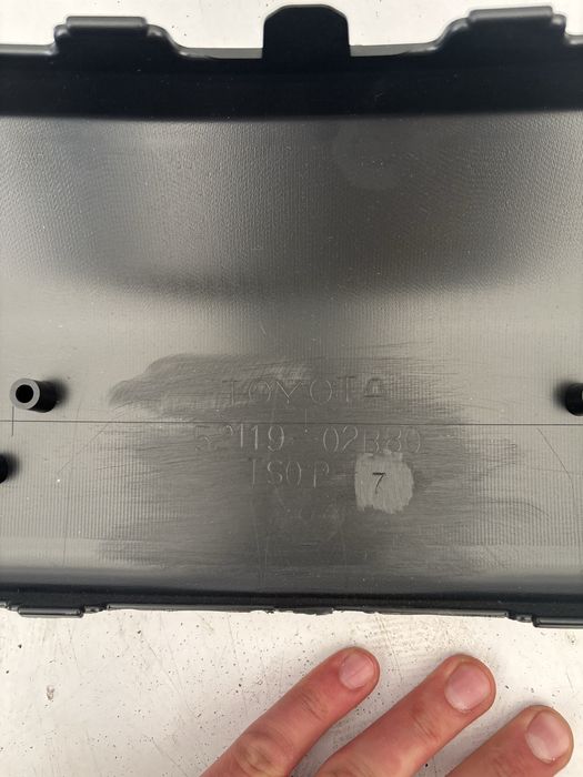 Toyota Corolla S XRS Sport USA 11-13 nowy zderzak przedni przód