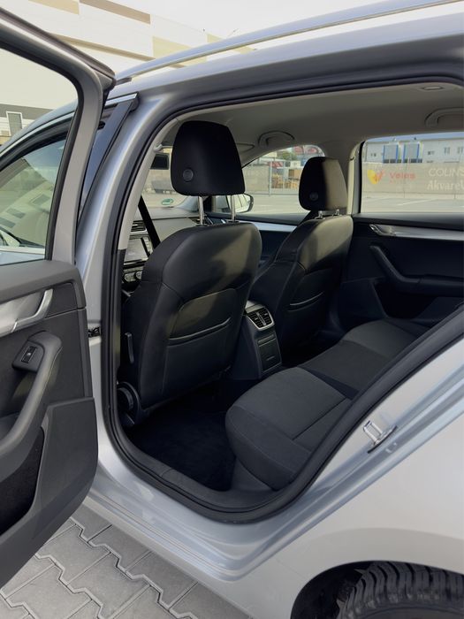 Skoda Octavia 1.6 Автомат