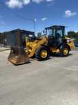 Caterpillar CAT 906 M Ładowarka kołowa sprowadzona super stan