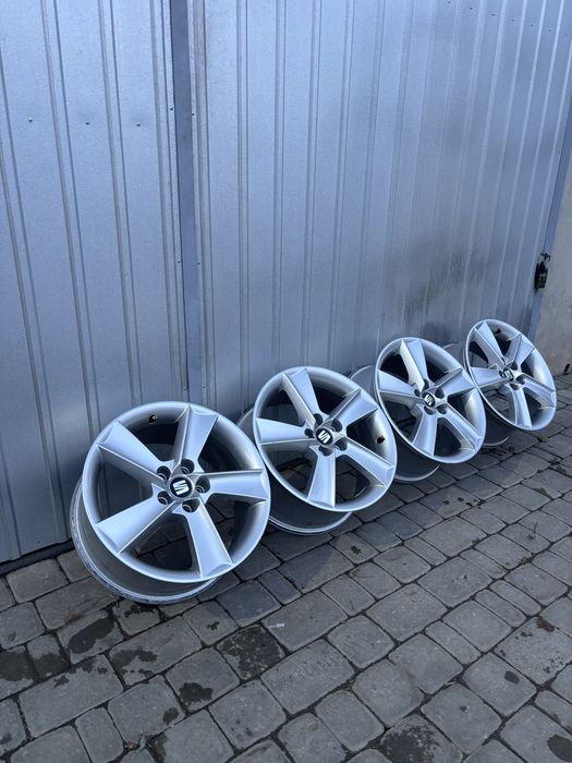 Диски 5/100 R16 ET43 Volkswagen Golf,Bora,Polo.Skoda Tour,Fabia.Seat