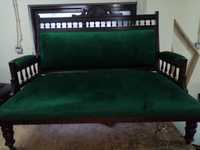 Terno de sofás centenário restaurados