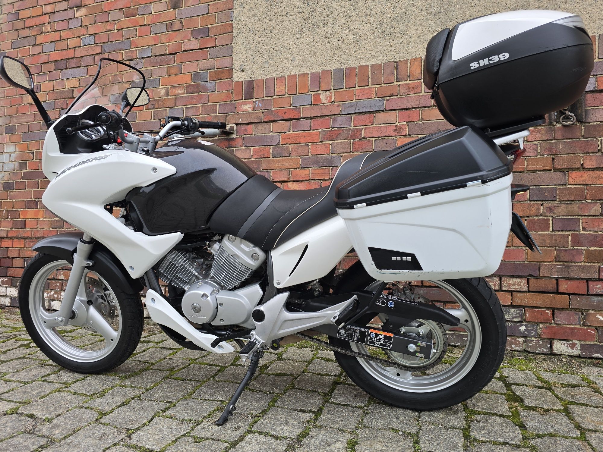 Honda XL 125 Varadero .2013r. 3x kufer // serwis
