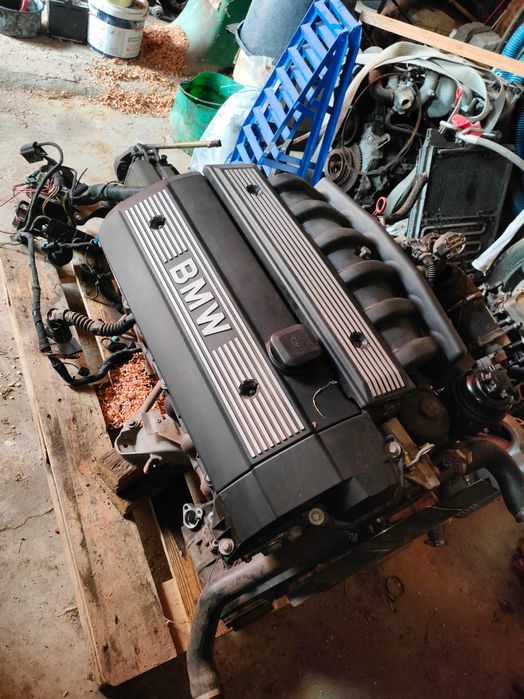 KOMPLETNY SWAP silnik BMW M52B25 skrzynia manual wiązka komputer MTUNE