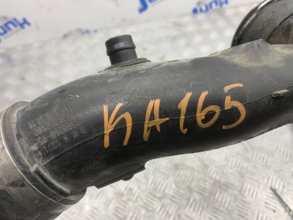 Патрубок интеркулера 13717588268 для BMW X5 E70 2006-2013